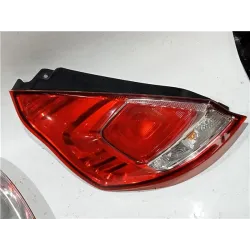 Recambio de piloto trasero izquierdo para ford fiesta (ce1)(2017) referencia OEM IAM C1BB13405A 1090041  