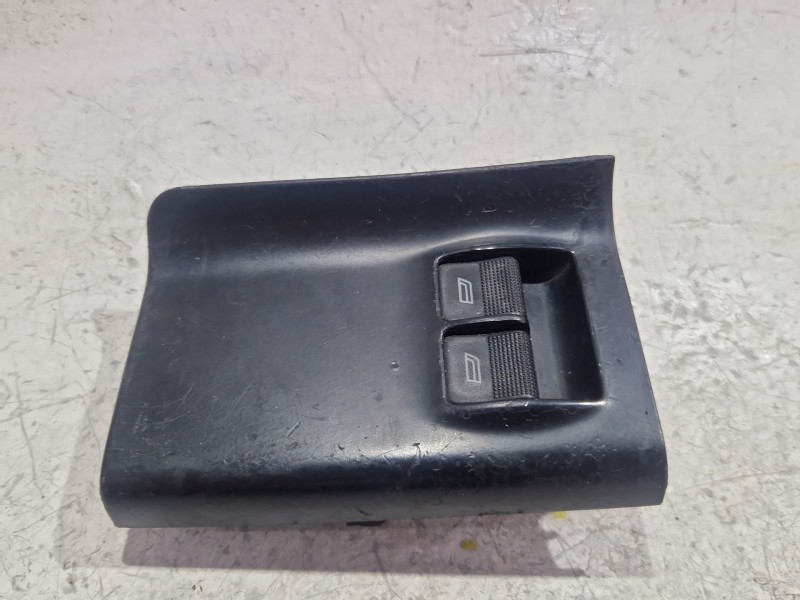 Recambio de mando elevalunas delantero izquierdo para audi a4 b5 (8d2) 1.9 tdi referencia OEM IAM 8D1959515  