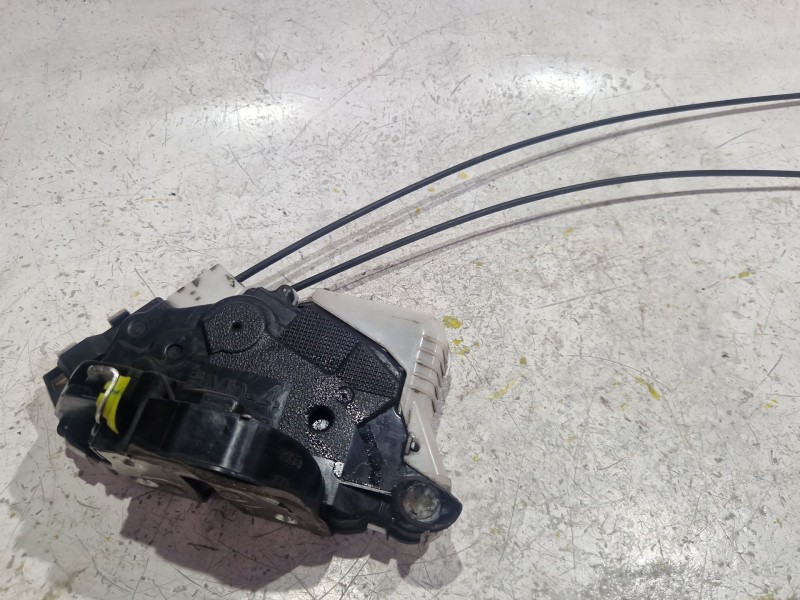 Recambio de cerradura puerta delantera derecha para toyota yaris (_p13_) 1.0 (ksp130_) referencia OEM IAM   