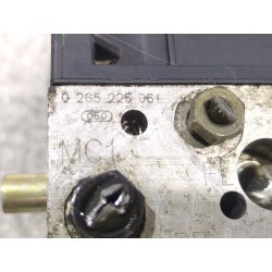 Recambio de nucleo abs para ford mondeo iii (b5y) 1.8 16v referencia OEM IAM 0265950025  