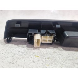 Recambio de mando elevalunas delantero derecho para toyota yaris (_p13_) 1.0 (ksp130_) referencia OEM IAM 742310D330  