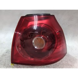 PILOTO TRASERO DERECHO 1K6945096E 