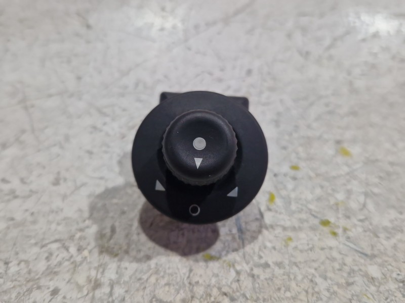 Recambio de mando retrovisor para peugeot 1007 (km_) 1.6 16v referencia OEM IAM 185526  