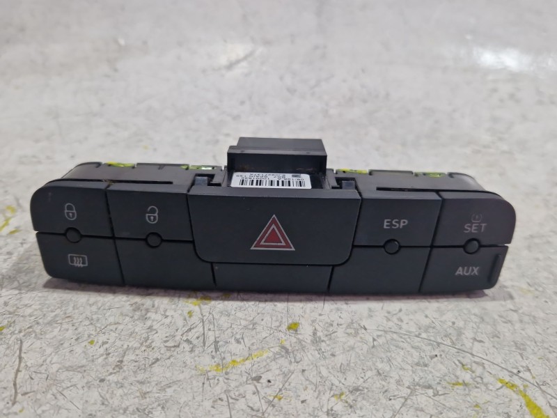 Recambio de boton emergencia para seat ibiza iv sc (6j1, 6p5) 2.0 tdi referencia OEM IAM 6J0927137A  