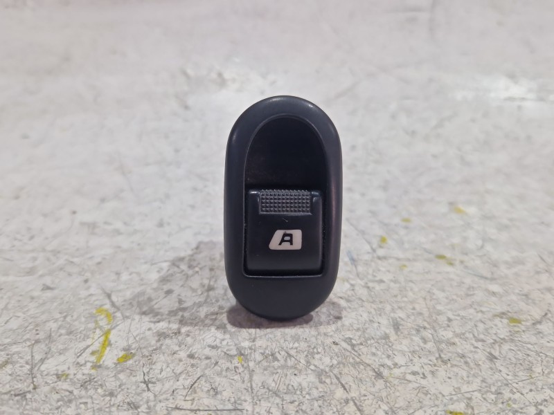 Recambio de mando elevalunas delantero derecho para peugeot 1007 (km_) 1.6 16v referencia OEM IAM 96401469XT  