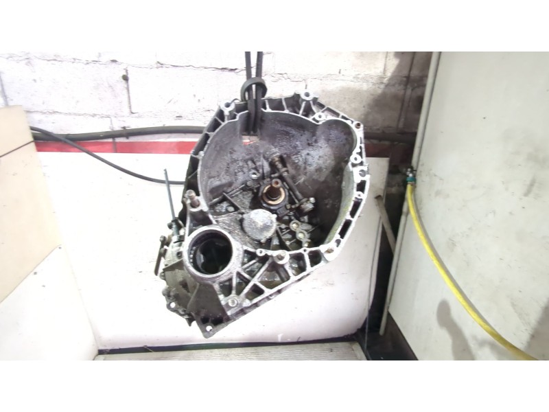 Recambio de caja cambios manual para fiat punto (176_) 1.7 td referencia OEM IAM   