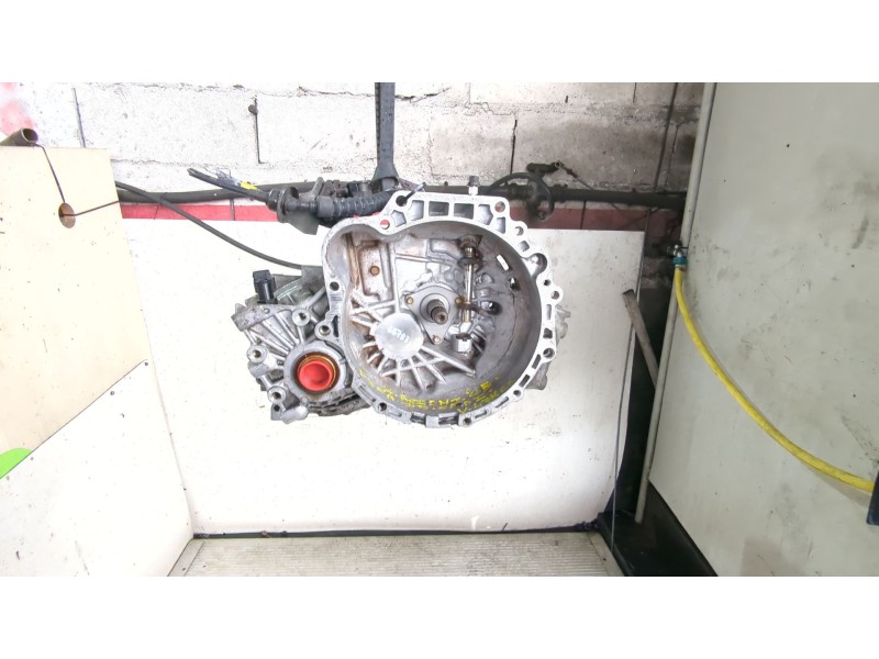 Recambio de caja cambios manual para hyundai accent ii (lc) 1.5 crdi referencia OEM IAM J52073  