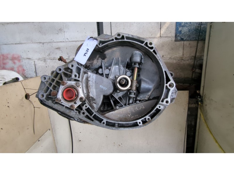Recambio de caja cambios manual para opel vectra a (1988) 2.0 i cat referencia OEM IAM F16 90334346  