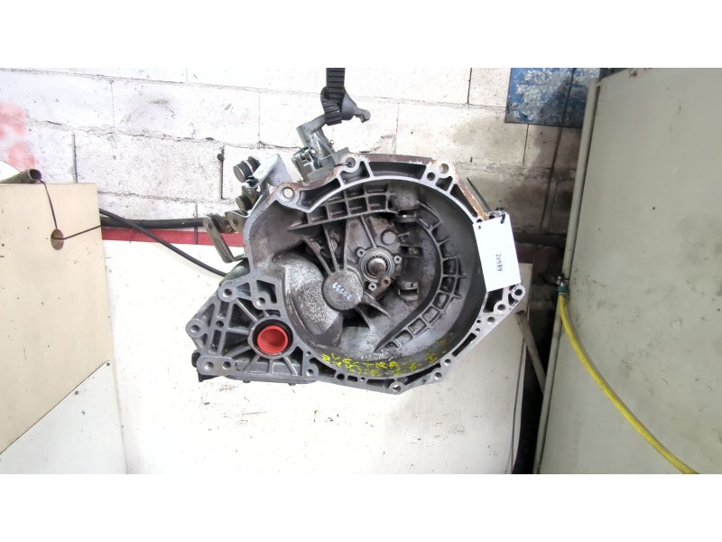Recambio de caja cambios manual para opel vectra b berlina (1995) 1.8 i 16v referencia OEM IAM F17C374  