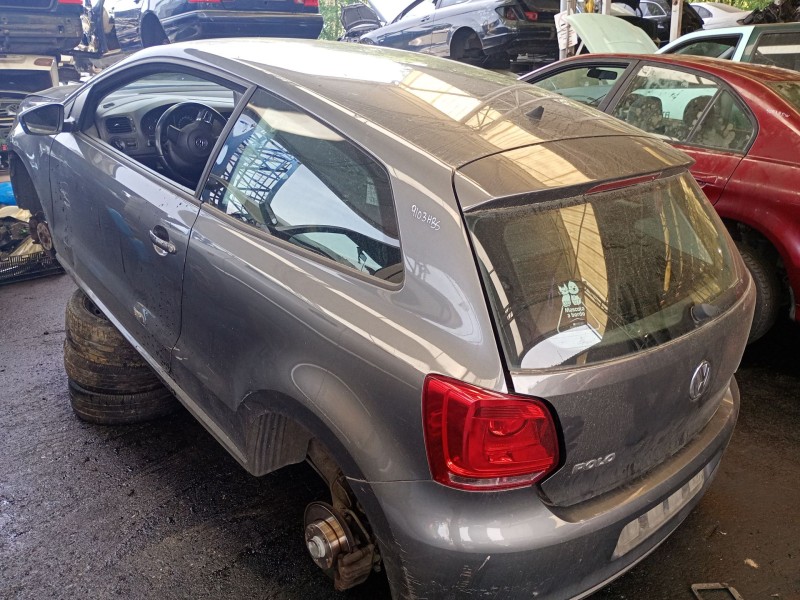 volkswagen polo v (6r1, 6c1) del año 2011