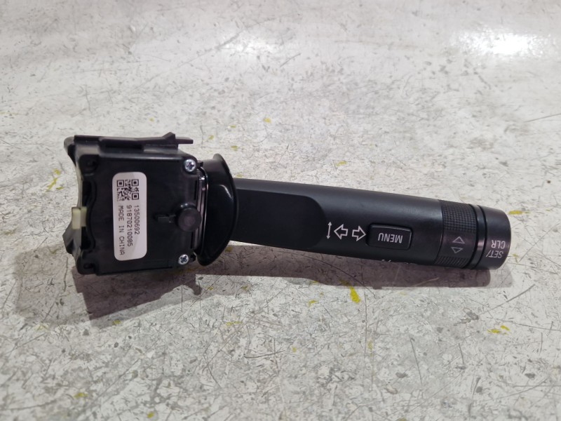 Recambio de mando intermitentes para opel insignia berlina (2008) 2.0 cdti referencia OEM IAM 13500692  