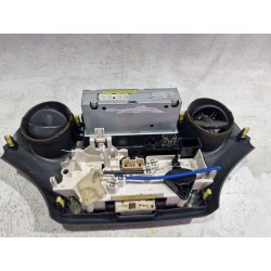 Recambio de mando climatizador para toyota yaris (_p1_) 1.0 (scp10_) referencia OEM IAM 8611052011BO  