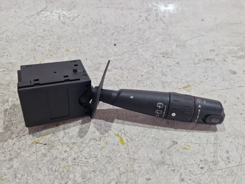 Recambio de mando limpiaparabrisas para peugeot 405 berlina (1987) 1.9 diesel referencia OEM IAM 16416  