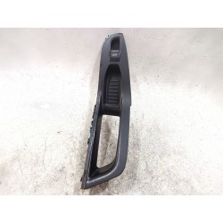 MANDO ELEVALUNAS DELANTERO DERECHO C1BBA240A40A 