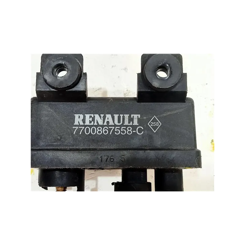 Recambio de caja precalentamiento para volvo s40 berlina (1995) 1.9 td referencia OEM IAM 7700867558C  