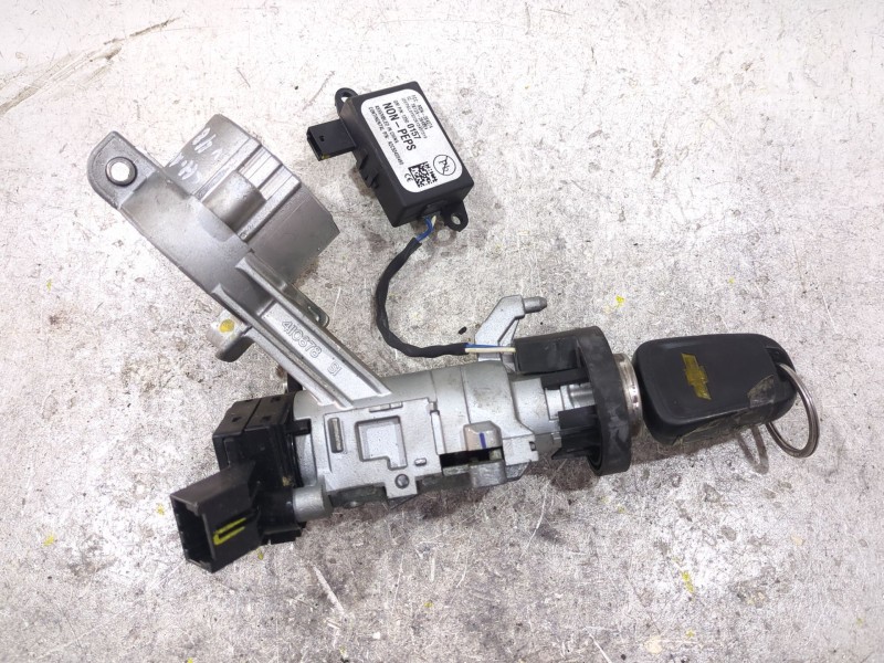 Recambio de conmutador de arranque para chevrolet aveo fastback 1.3 d referencia OEM IAM 95019465  