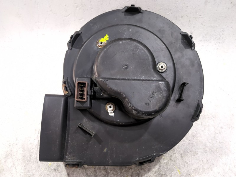 Recambio de motor calefaccion para citroën saxo (s0, s1) 1.4 vts referencia OEM IAM 9627941680  