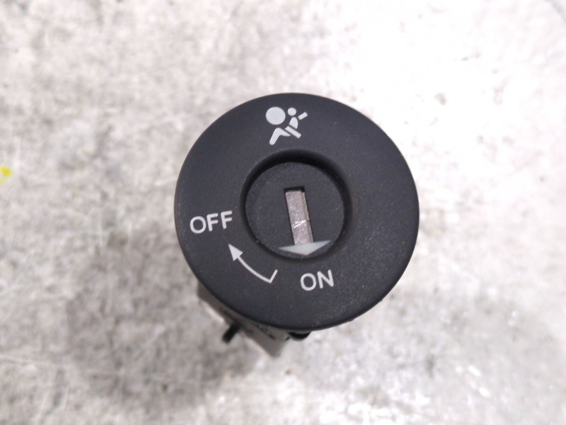 Recambio de interruptor para nissan micra iii (k12) 1.2 16v referencia OEM IAM 25585DC600  