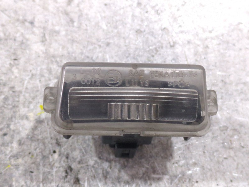 Recambio de piloto matricula para toyota yaris (_p1_) 1.0 (scp10_) referencia OEM IAM   