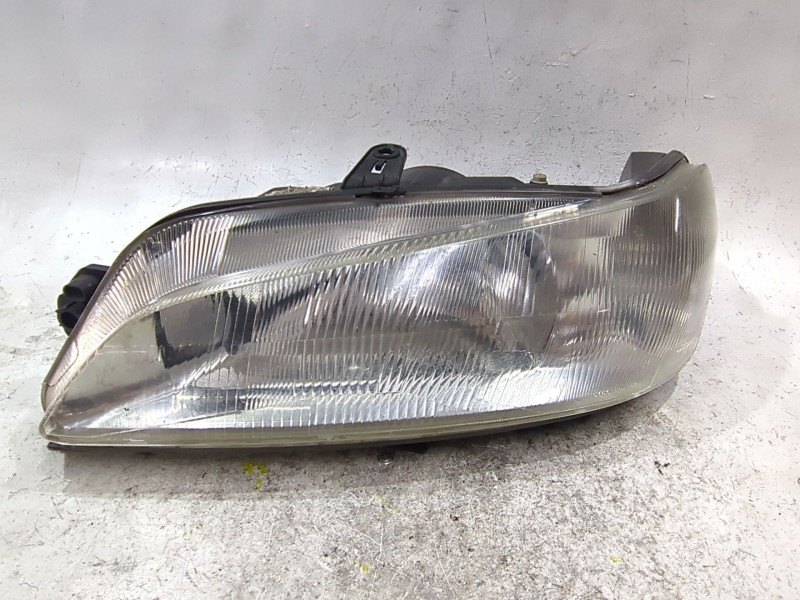 Recambio de faro delantero izquierdo para peugeot 306 (7b, n3, n5) 1.9 sld referencia OEM IAM 88203990G  