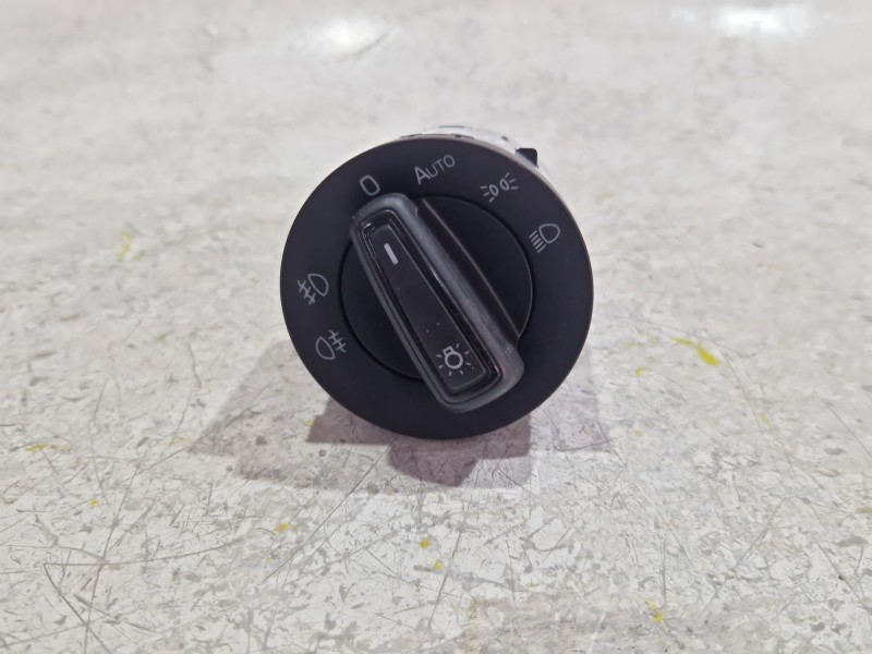 Recambio de mando luces para skoda octavia iii combi (5e5, 5e6) 2.0 tdi referencia OEM IAM 5E0941431D  