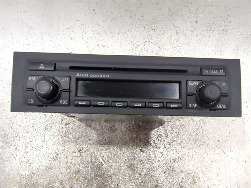 Recambio de sistema audio / radio cd para audi a3 sportback (8pa) 1.9 tdi referencia OEM IAM   