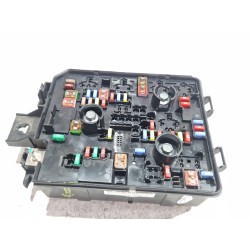 Recambio de caja reles / fusibles para opel corsa e (x15) 1.4 (08, 68) referencia OEM IAM 13451890AA  