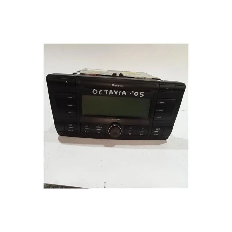 Recambio de radio cd para skoda octavia berlina (1u2)(2001) referencia OEM IAM 1Z0035161A  