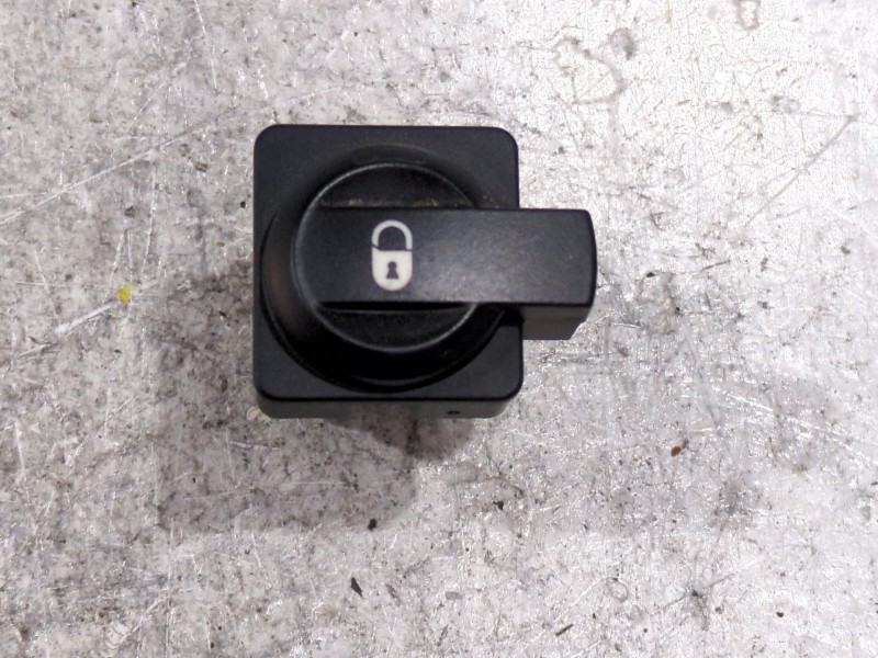 Recambio de boton cierre centralizado para citroën c4 i (lc_) 1.6 16v referencia OEM IAM 60519  