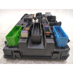 Recambio de caja reles / fusibles para opel astra h berlina (2004) 1.6 referencia OEM IAM 13145017  