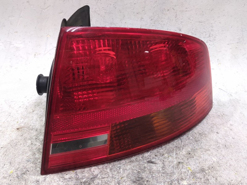 Recambio de piloto trasero derecho para audi a4 b7 (8ec) 2.0 tdi referencia OEM IAM 965037023  