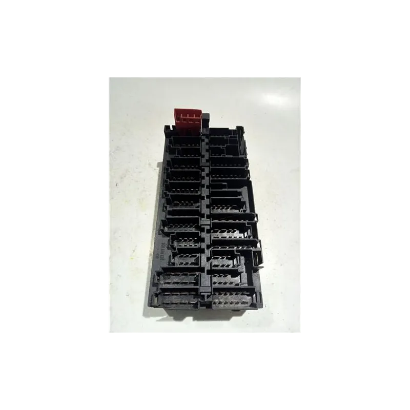 Recambio de caja fusibles/rele para volkswagen passat berlina (3c2)(2005) 2.0 tdi referencia OEM IAM 357937039  