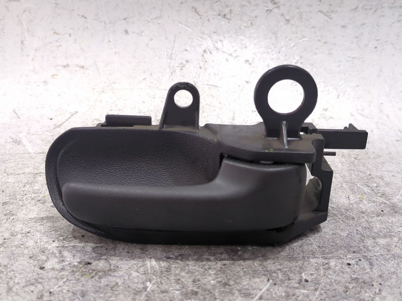 Recambio de maneta interior trasera derecha para toyota yaris (_p1_) 1.0 (scp10_) referencia OEM IAM   