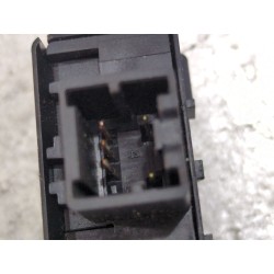 Recambio de boton cierre centralizado para nissan micra iii (k12) 1.2 16v referencia OEM IAM   