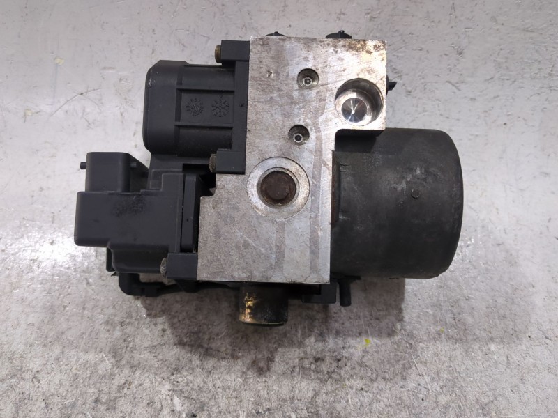 Recambio de nucleo abs para volkswagen passat b5 (3b2) 1.9 tdi referencia OEM IAM 8E0614111  