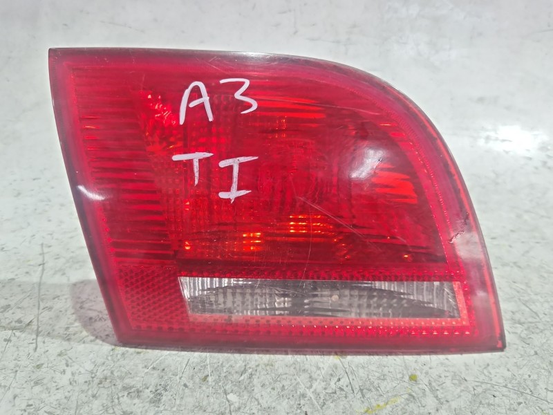 Recambio de piloto trasero izquierdo para audi a3 (8p1) 1.9 tdi referencia OEM IAM 945093B  