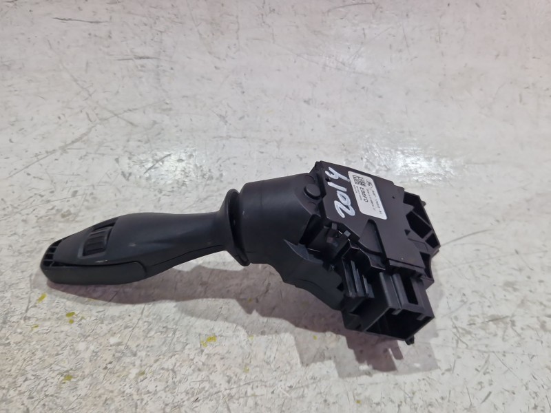 Recambio de mando limpiaparabrisas para ford fiesta vii (hj, hf) 1.5 tdci referencia OEM IAM 8A6T17A553AC  