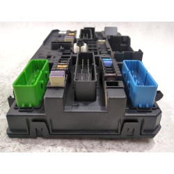 Recambio de caja reles / fusibles para opel astra h berlina (2004) 1.7 cdti referencia OEM IAM 13206762  