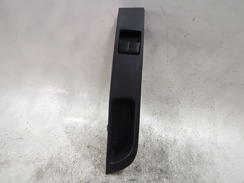 Recambio de mando elevalunas delantero izquierdo para nissan micra iii (k12) 1.2 16v referencia OEM IAM   