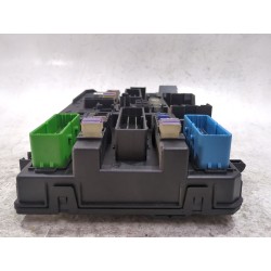 Recambio de caja reles / fusibles para opel astra h (a04) 1.7 cdti (l48) referencia OEM IAM 13180775  