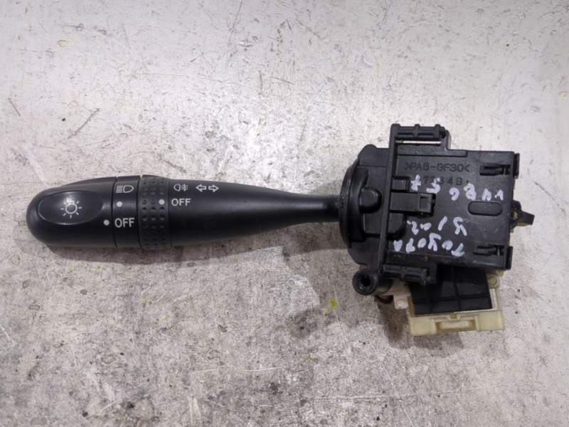 Recambio de mando intermitentes para toyota yaris (_p1_) 1.0 (scp10_) referencia OEM IAM 173648  