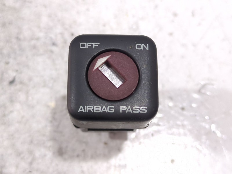 Recambio de desconectador airbag para peugeot 5008 (0u_, 0e_) 1.6 hdi referencia OEM IAM 96413912XT  