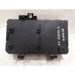 Recambio de caja reles / fusibles para opel astra h gtc (a04) 1.9 cdti (l08) referencia OEM IAM 13220830  