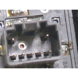 Recambio de mando elevalunas delantero izquierdo para kia cerato i sedán (ld) 2.0 crdi referencia OEM IAM 621W05560  