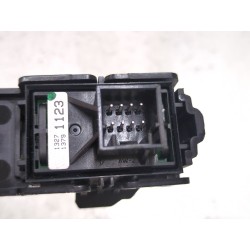 Recambio de boton freno mano para opel insignia a (g09) 2.0 cdti (68) referencia OEM IAM 13271123  