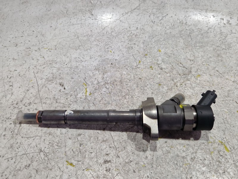Recambio de inyector para citroën jumpy iii furgoneta (v_) 1.6 bluehdi 95 referencia OEM IAM 0445110239  