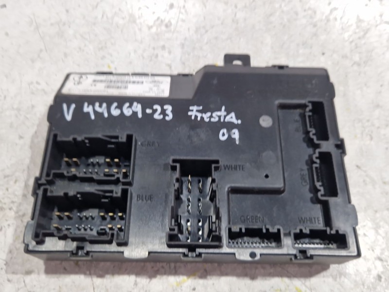 Recambio de modulo electronico para ford fiesta vi 1.6 ti referencia OEM IAM 8V5115K600CF  