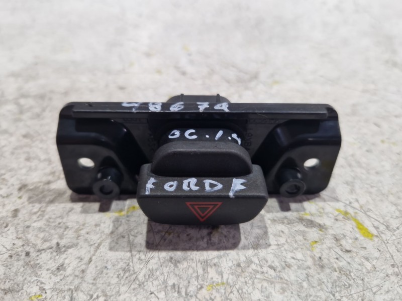 Recambio de boton emergencia para ford fiesta v (jh_, jd_) 1.4 16v referencia OEM IAM 13A350  