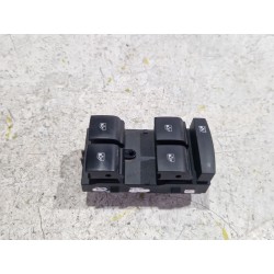 Recambio de mando elevalunas delantero izquierdo para kia cerato i sedán (ld) 2.0 crdi referencia OEM IAM 13305011  