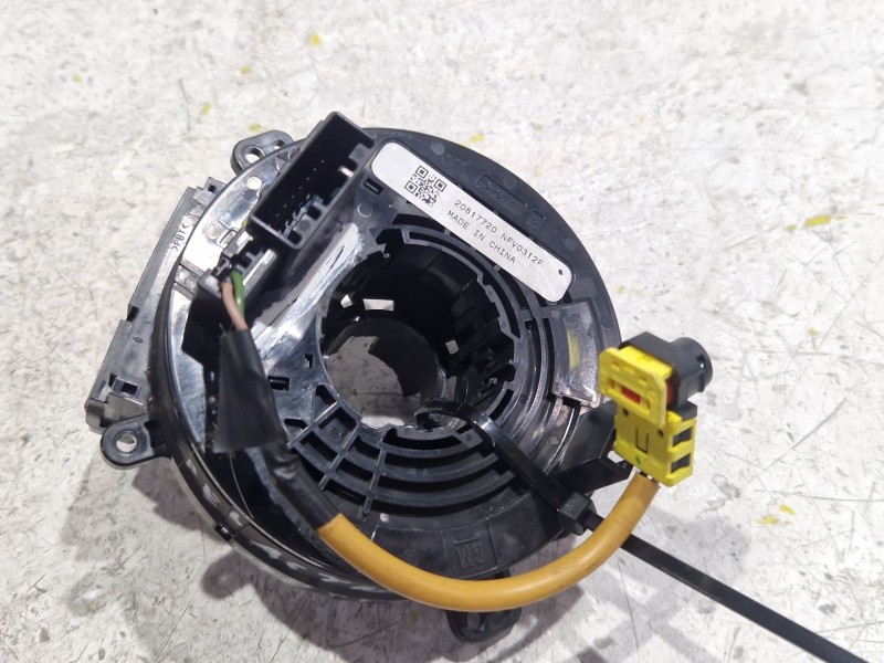 Recambio de anillo airbag para opel astra j (p10) 1.7 cdti (68) referencia OEM IAM 20817720  